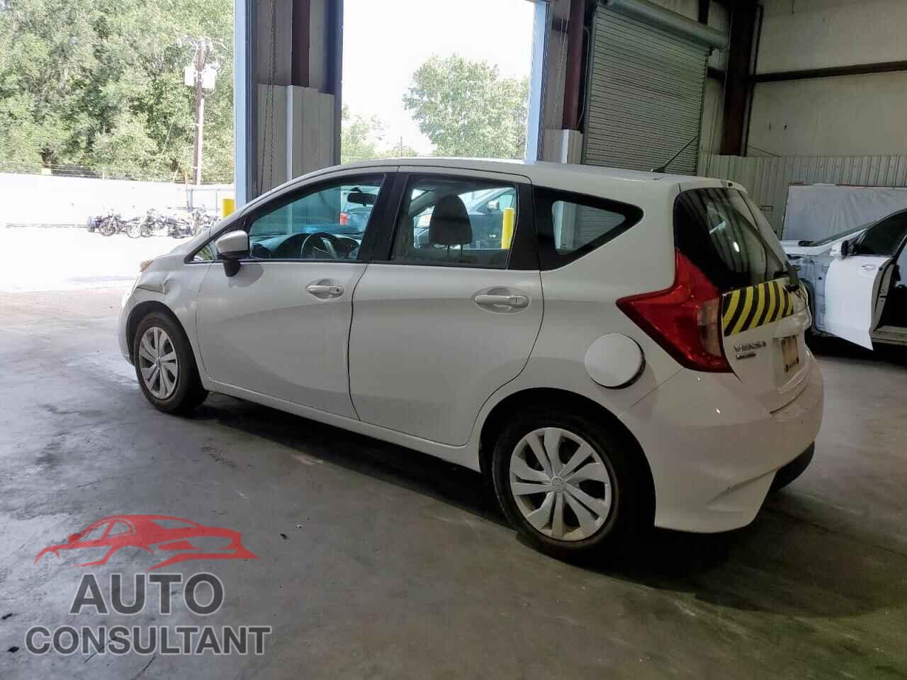 NISSAN VERSA 2019 - 3N1CE2CP4KL360528