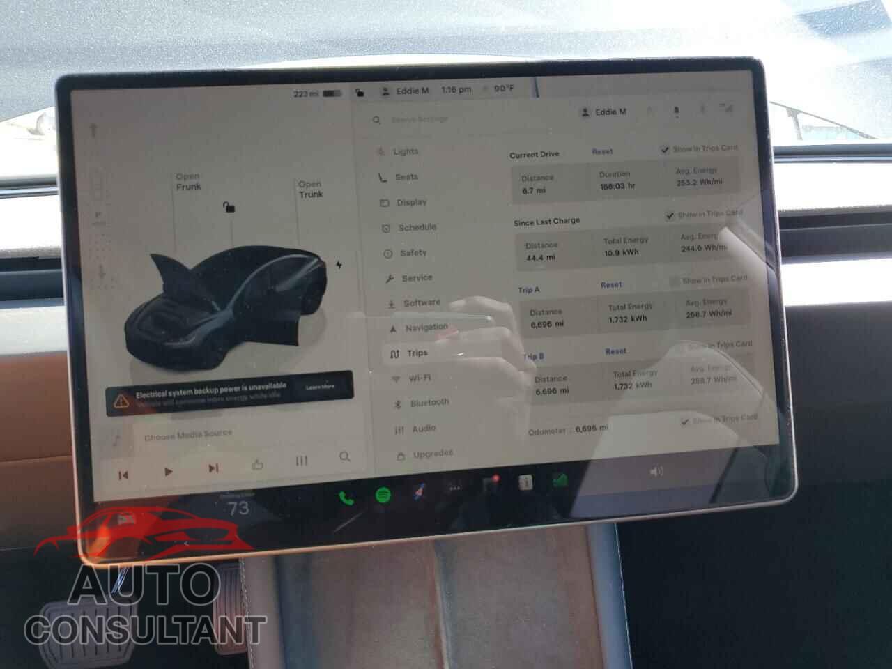 TESLA MODEL 3 2025 - 5YJ3E1EA4SF952610