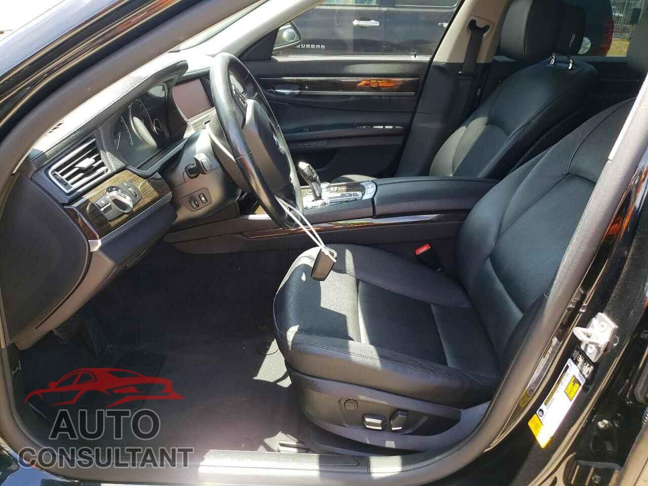 BMW 7 SERIES 2012 - WBAKB4C51CC577010