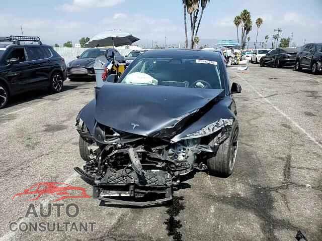 TESLA MODEL 3 2024 - 5YJ3E1EA2RF873334