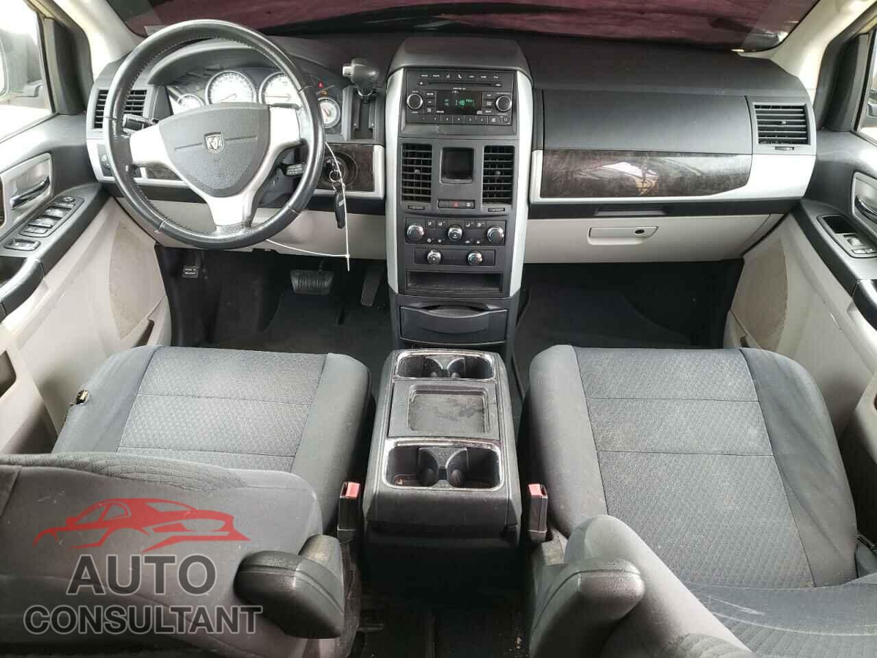 DODGE CARAVAN 2010 - 2D4RN5DX1AR248166