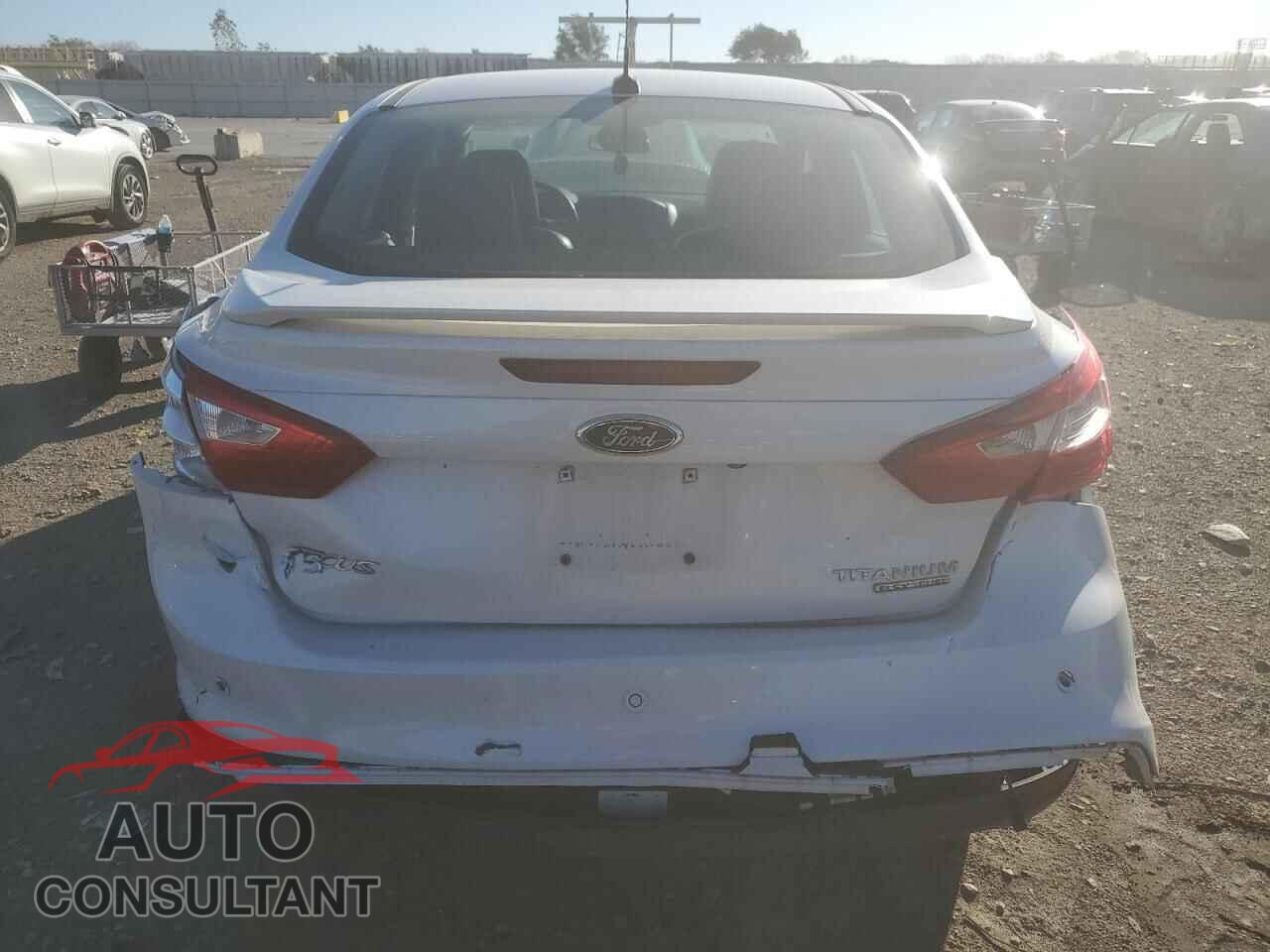 FORD FOCUS 2014 - 1FADP3J20EL286717