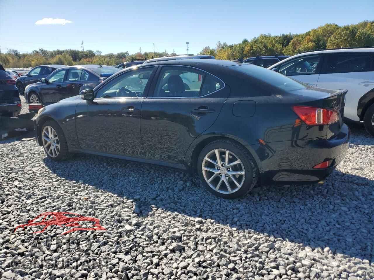 LEXUS IS 2011 - JTHCF5C28B2035137