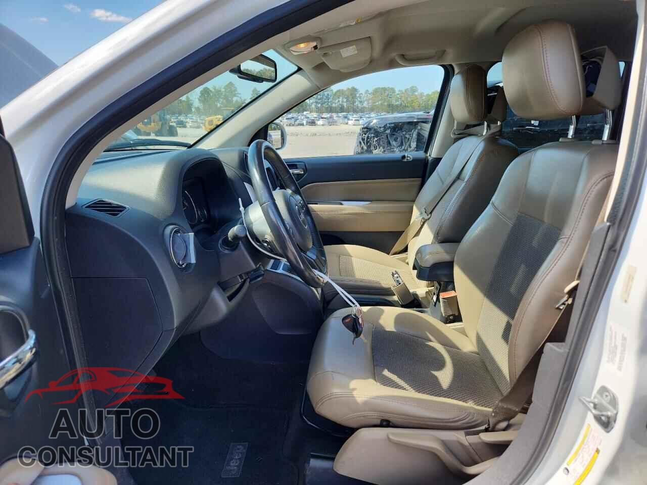 JEEP COMPASS 2014 - 1C4NJCEB1ED690923