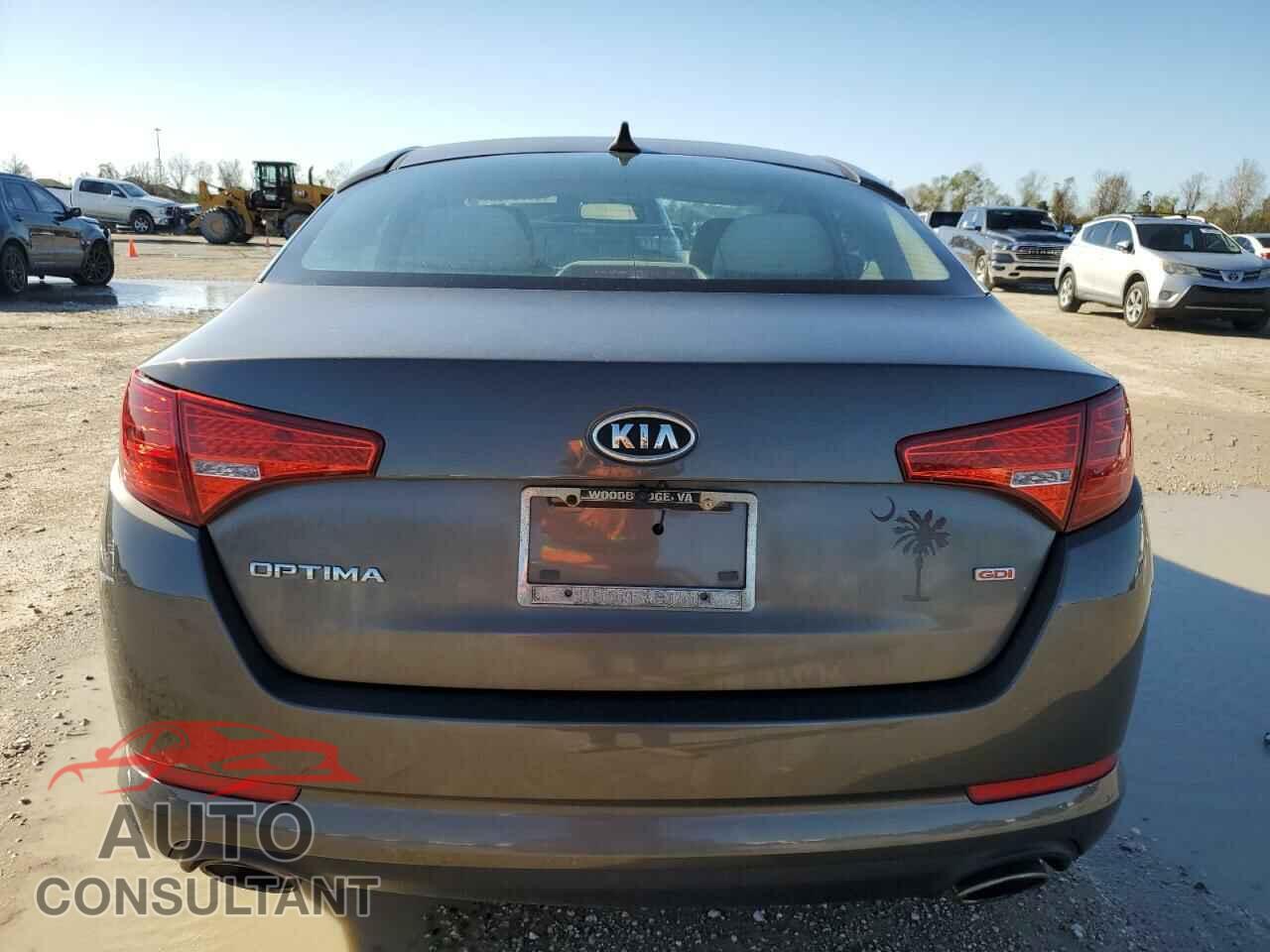 KIA OPTIMA 2011 - KNAGM4A70B5169024