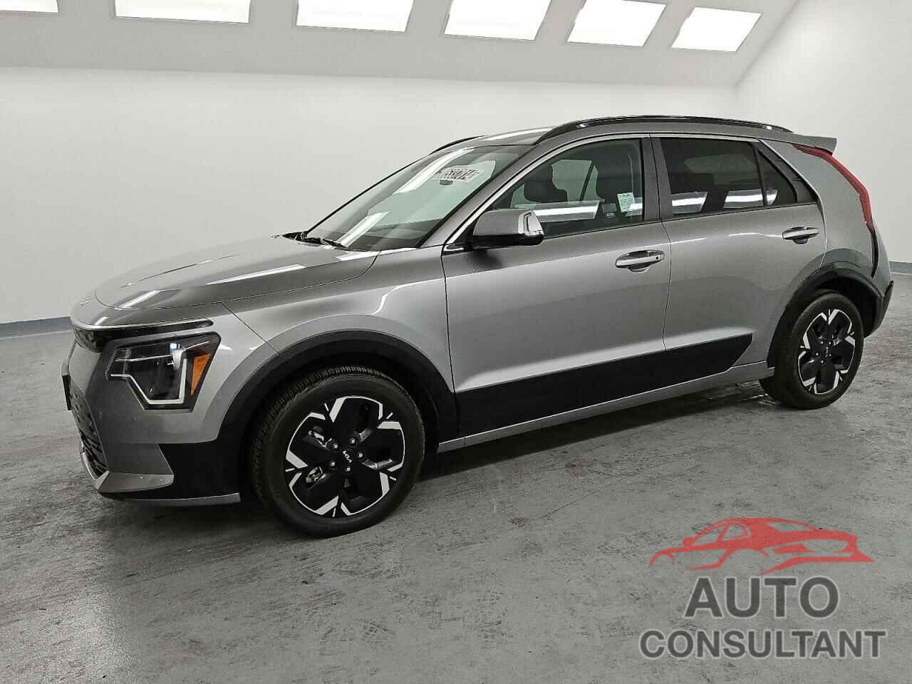 KIA NIRO WIND 2024 - KNDCR3L18R5113638