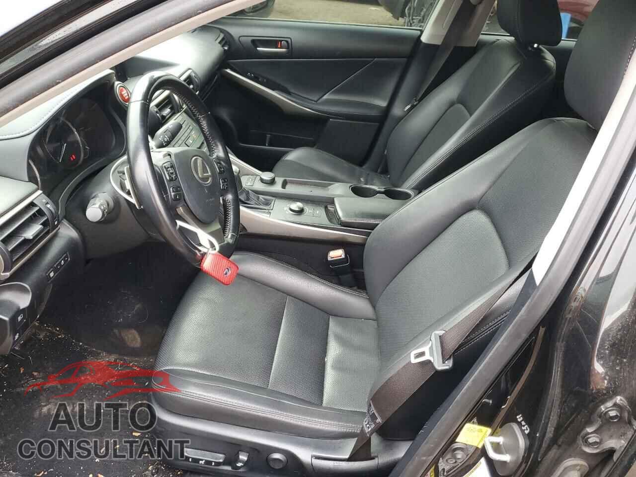 LEXUS IS 2017 - JTHCM1D26H5022990