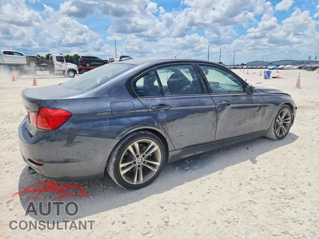 BMW 3 SERIES 2013 - WBA3A9C55DF474919