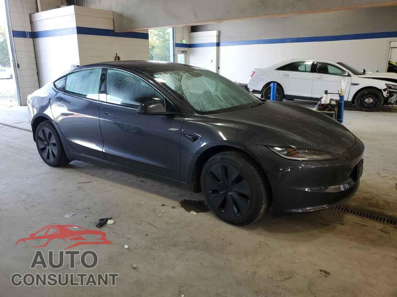 TESLA MODEL 3 2024 - 5YJ3E1EA2RF726205