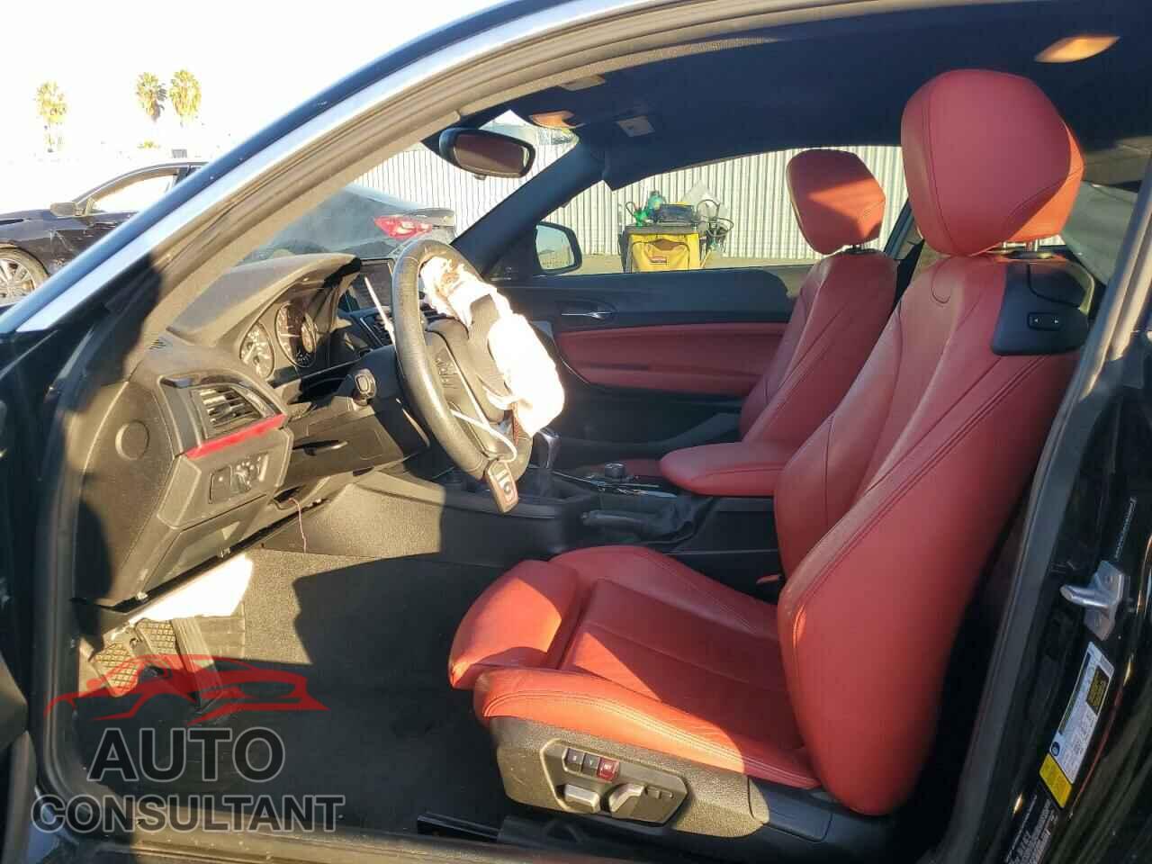 BMW 2 SERIES 2017 - WBA2F9C3XHV635899