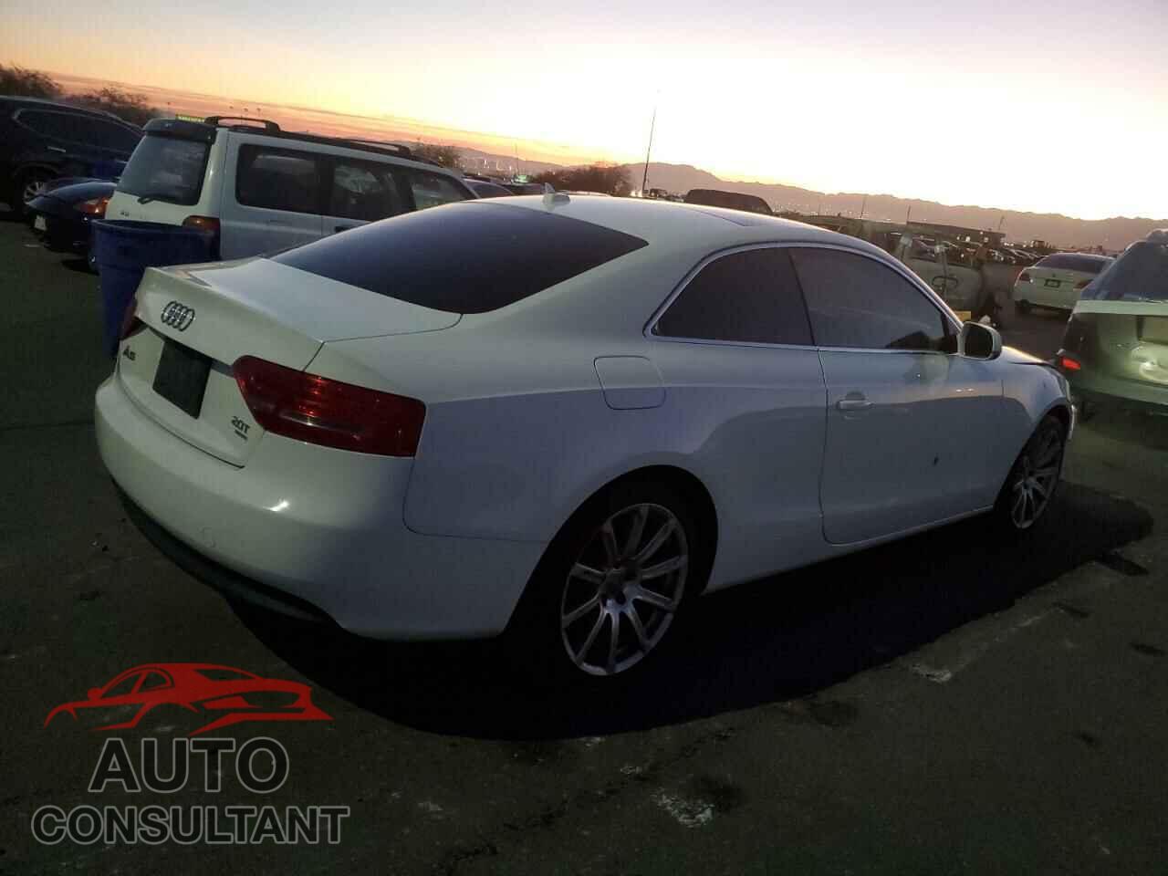 AUDI A5 2011 - WAULFAFR4BA037893