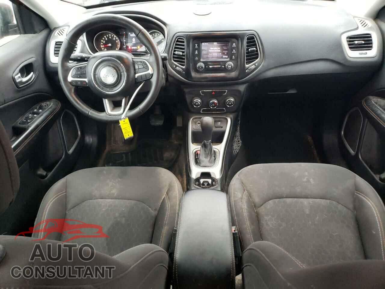 JEEP COMPASS 2017 - 3C4NJCAB7HT668302