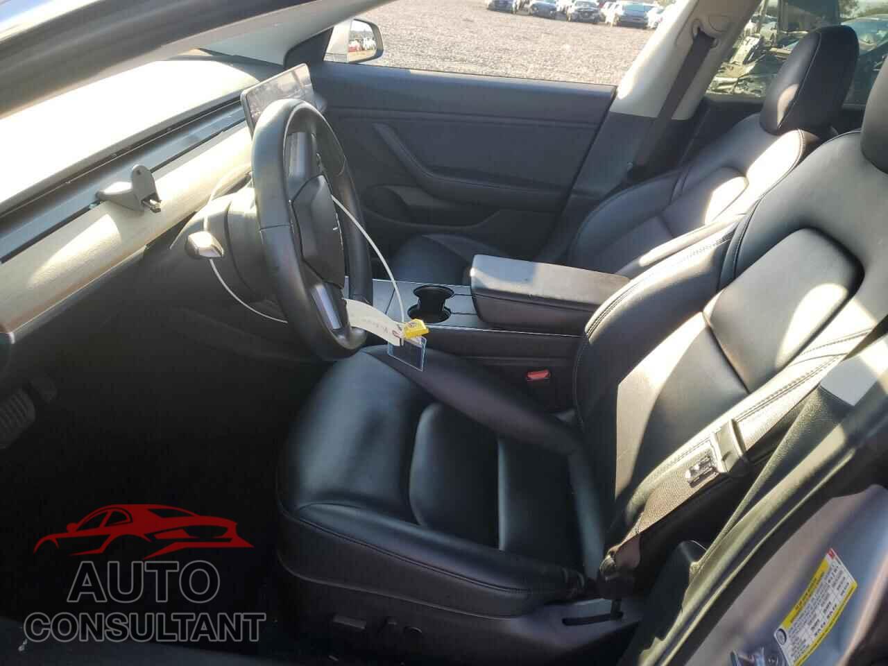 TESLA MODEL 3 2018 - 5YJ3E1EA6JF016597