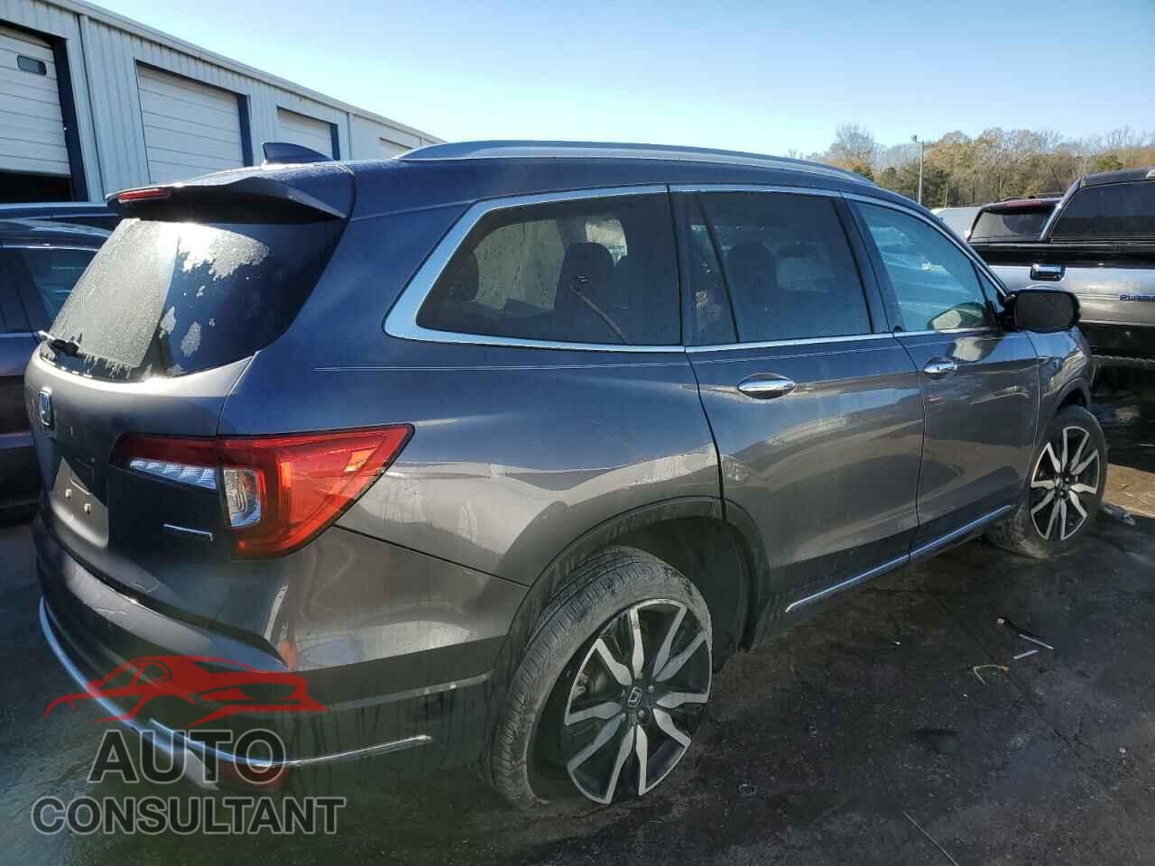 HONDA PILOT 2021 - 5FNYF5H66MB022745