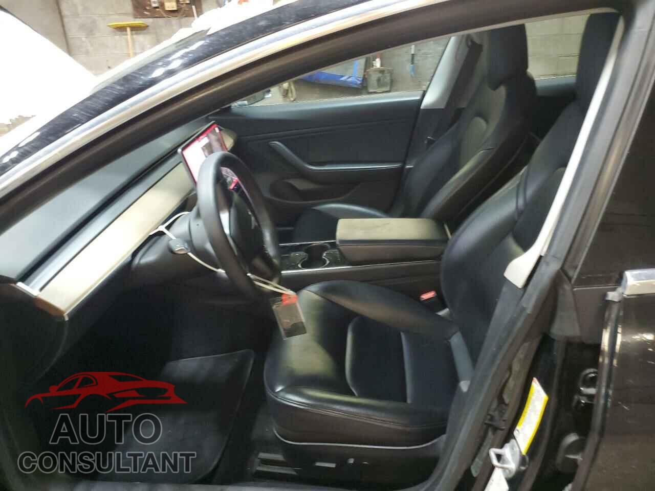 TESLA MODEL 3 2018 - 5YJ3E1EB3JF182682