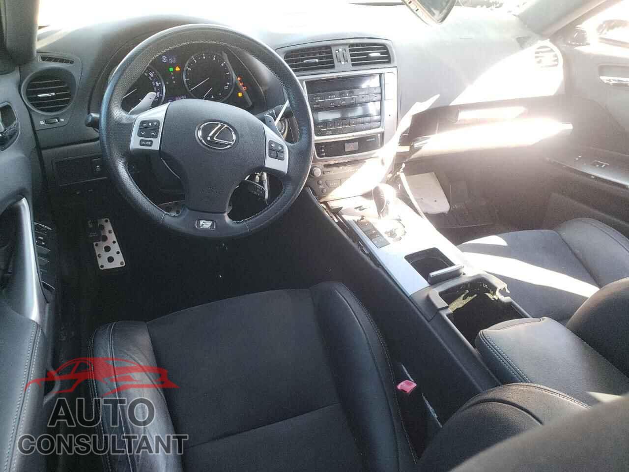 LEXUS IS 2012 - JTHBF5C22C5177348