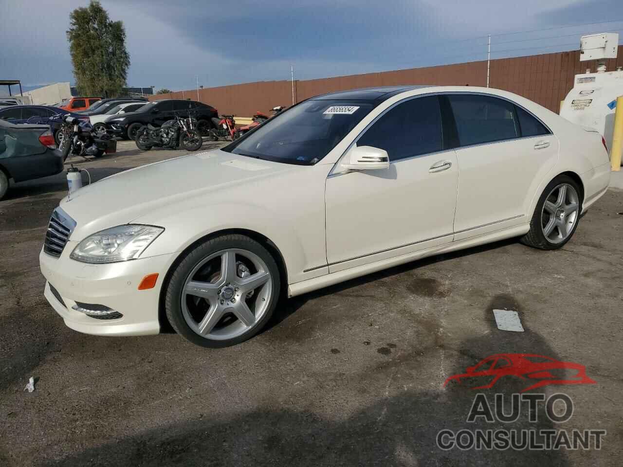 MERCEDES-BENZ S-CLASS 2013 - WDDNG7DB0DA492394