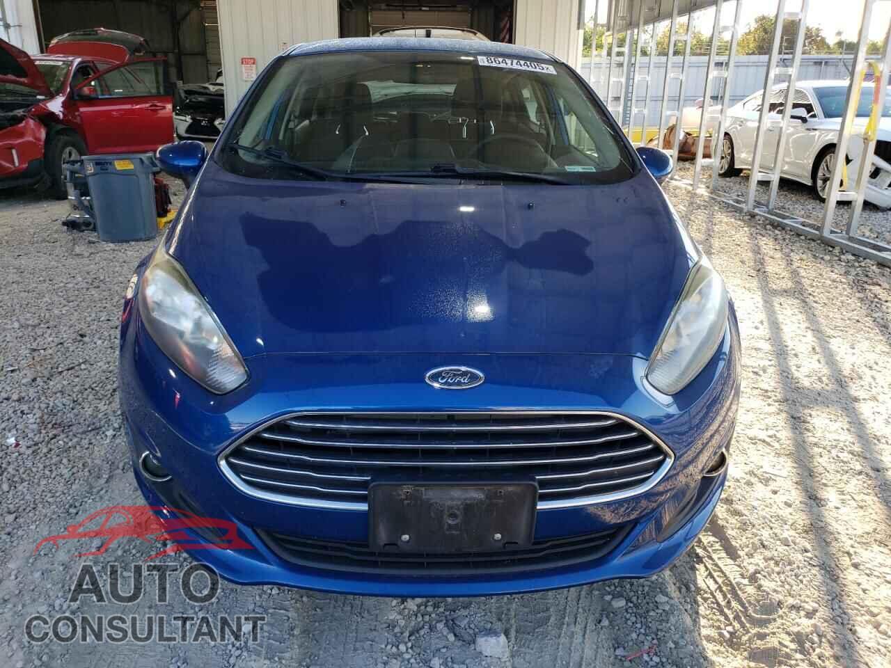 FORD FIESTA 2018 - 3FADP4EJ9JM109843