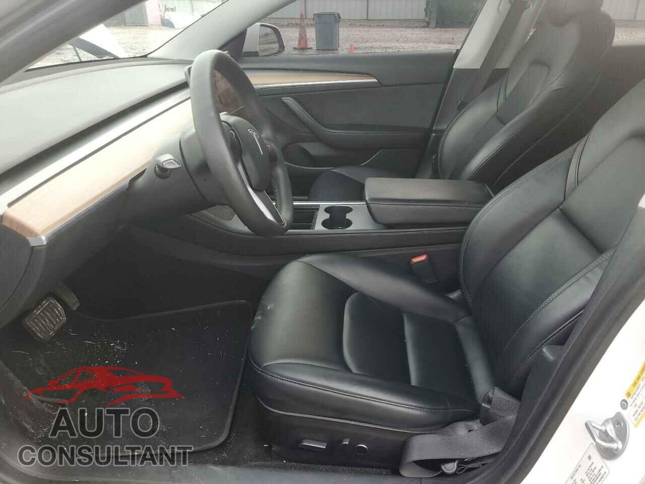 TESLA MODEL 3 2021 - 5YJ3E1EA3MF996276