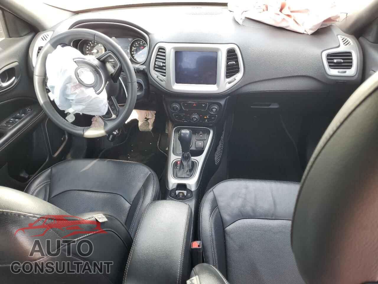 JEEP COMPASS 2021 - 3C4NJDEB5MT556916