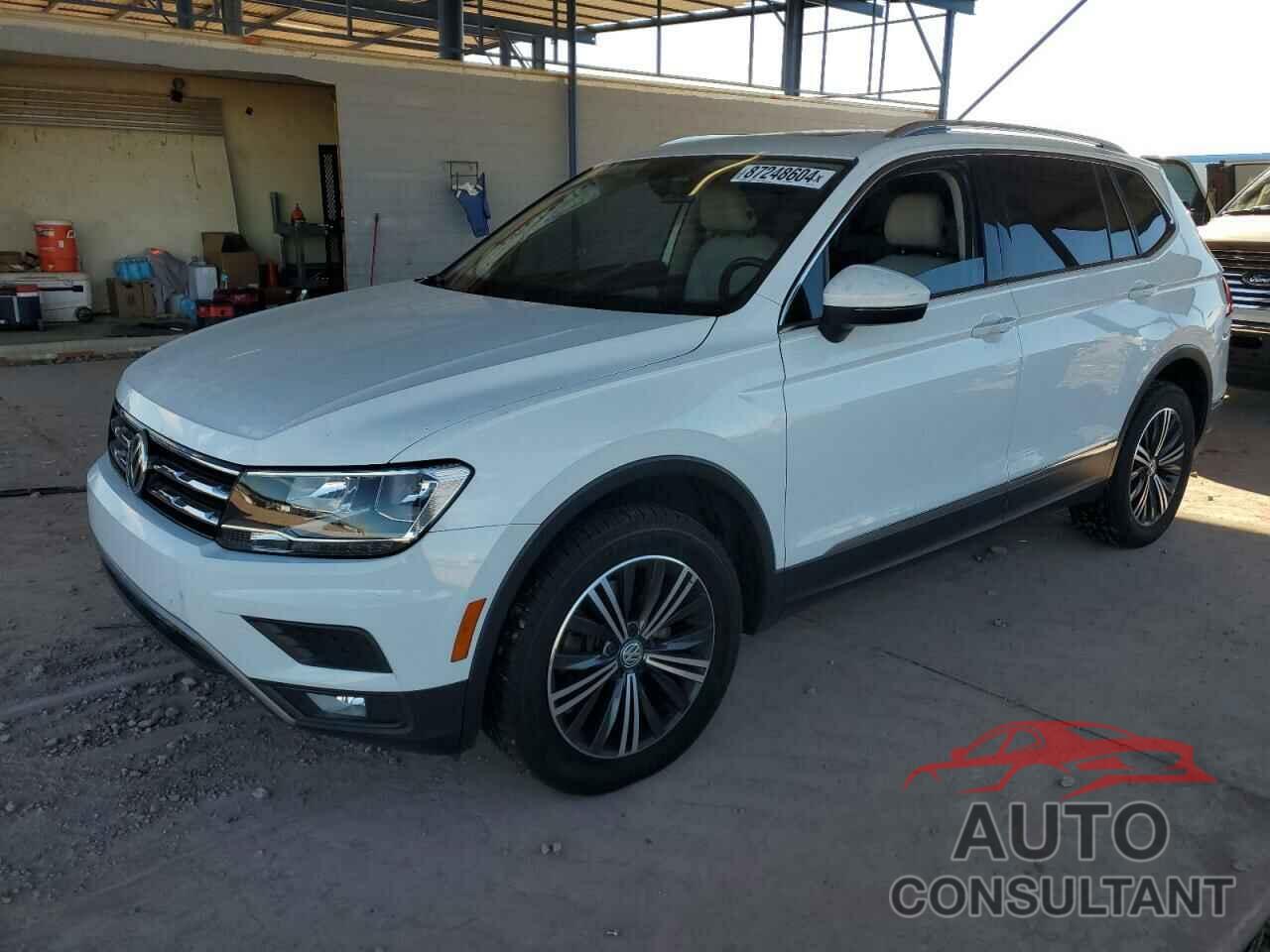 VOLKSWAGEN TIGUAN 2018 - 3VV3B7AX3JM012350