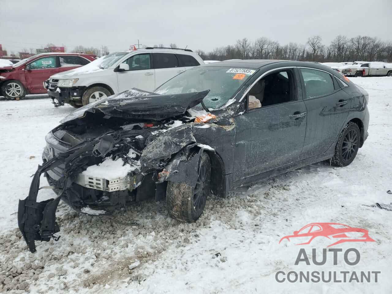 HONDA CIVIC 2018 - SHHFK7H55JU228395