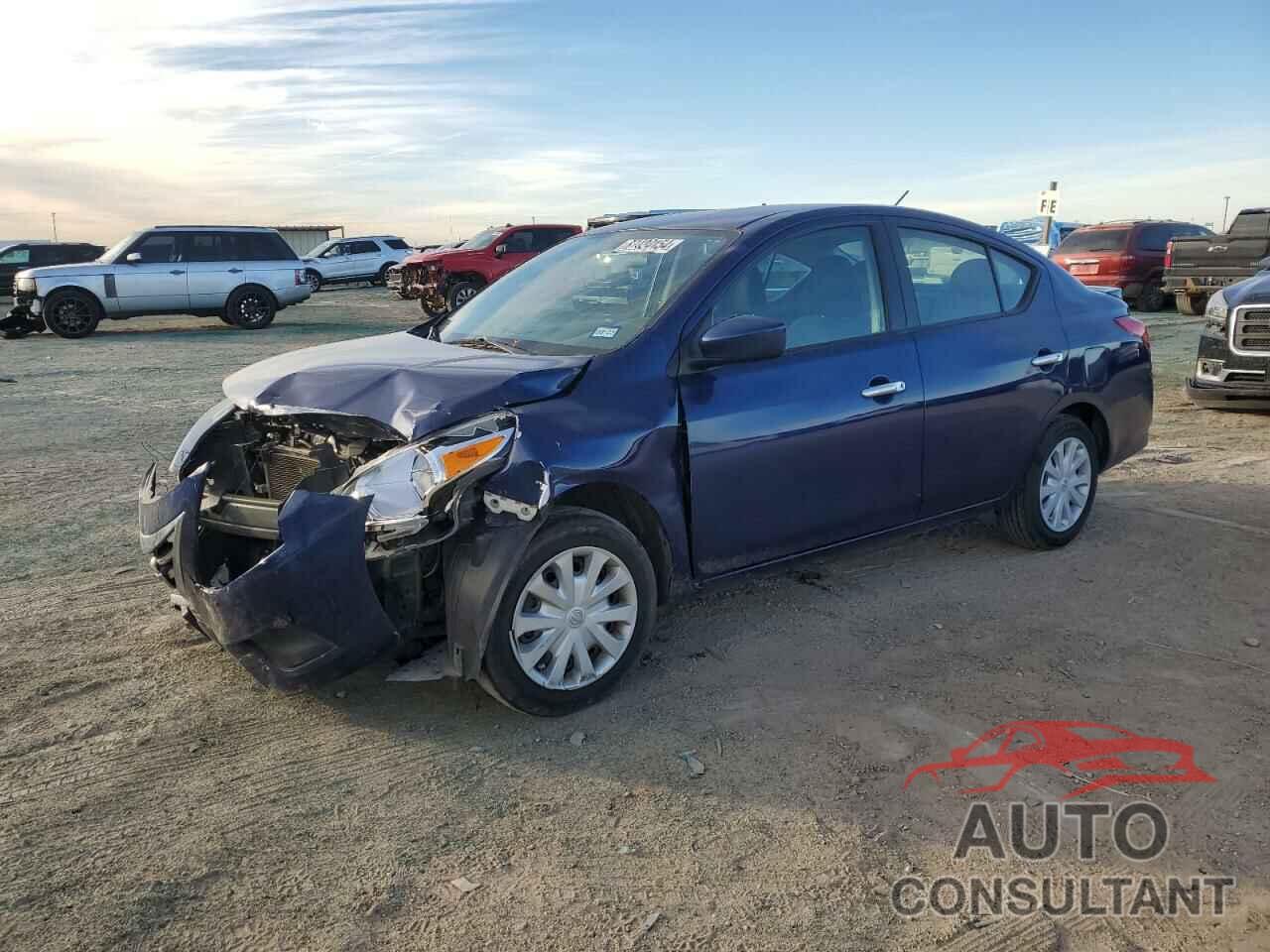 NISSAN VERSA 2019 - 3N1CN7AP4KL854775