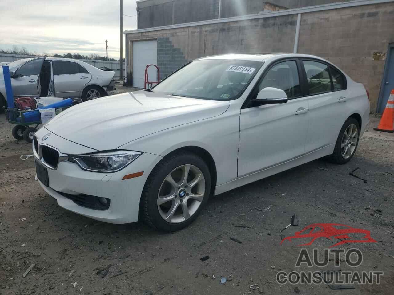 BMW 3 SERIES 2013 - WBA3B5C52DJ598682