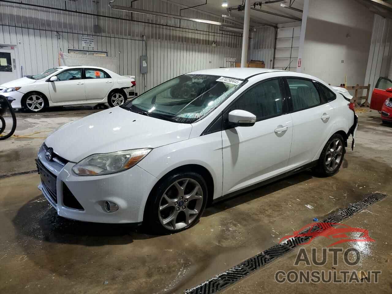 FORD FOCUS 2014 - 1FADP3F22EL323419