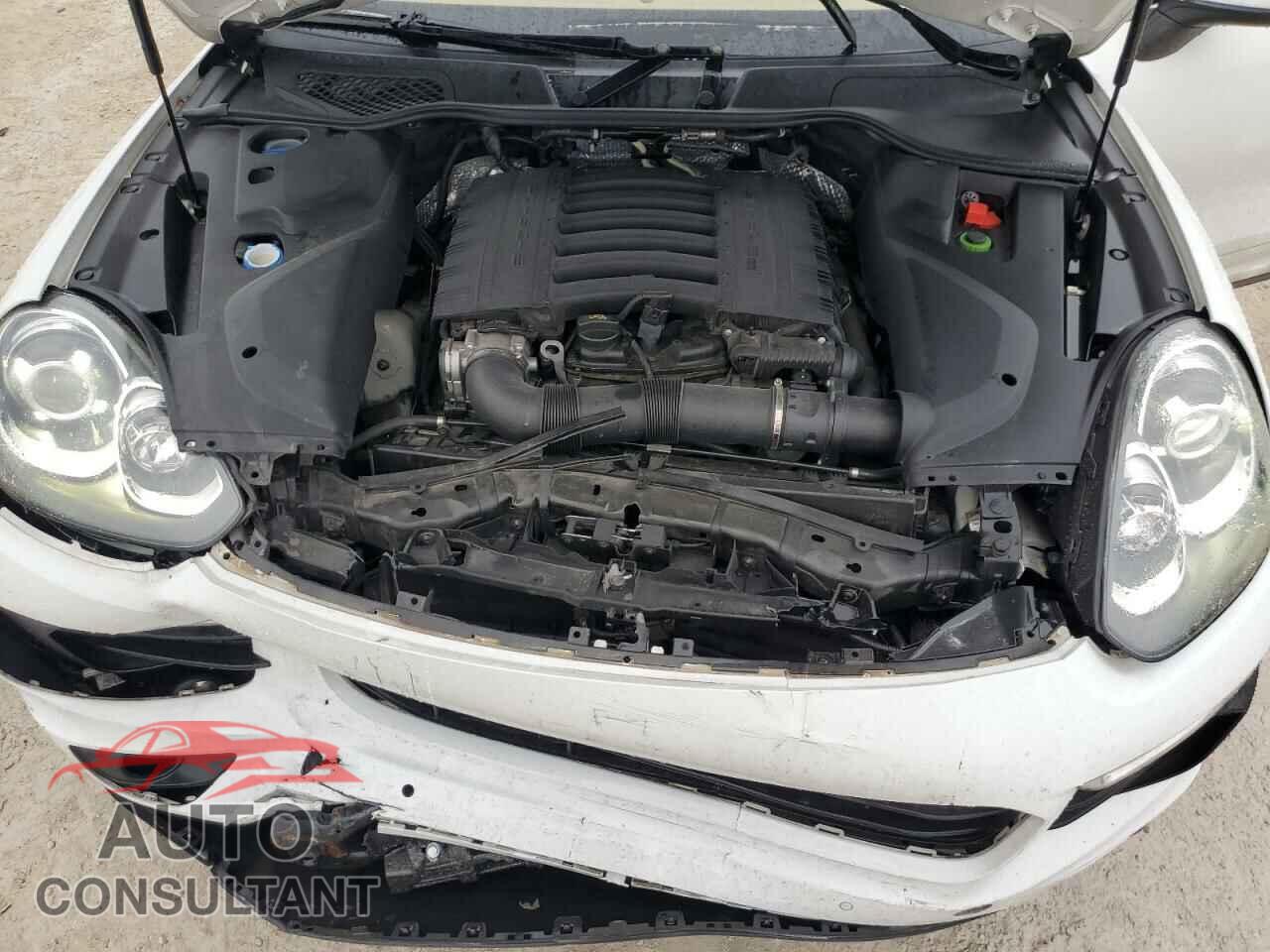 PORSCHE CAYENNE 2016 - WP1AA2A24GLA11362