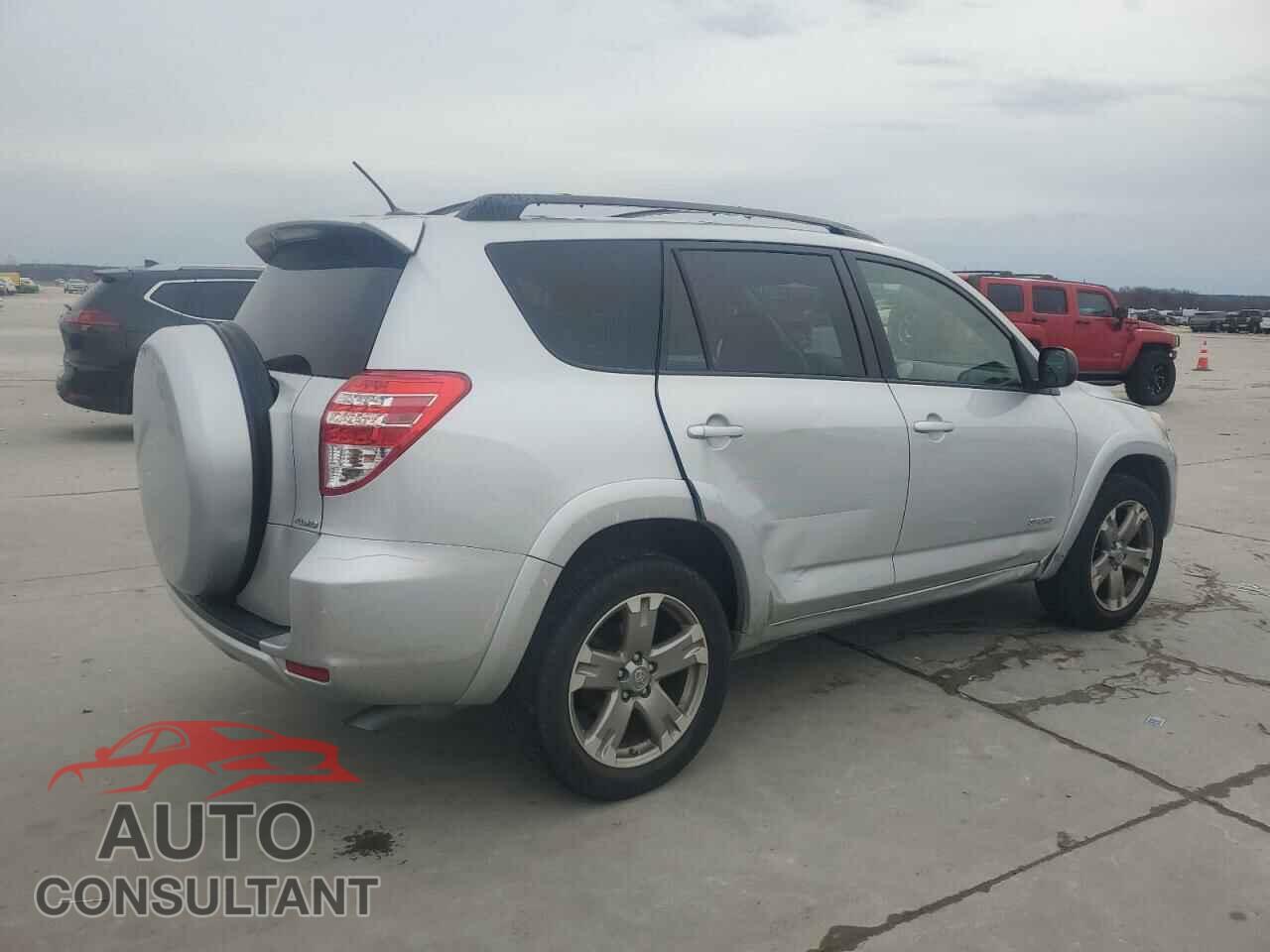 TOYOTA RAV4 2012 - JTMRF4DVXC5058644
