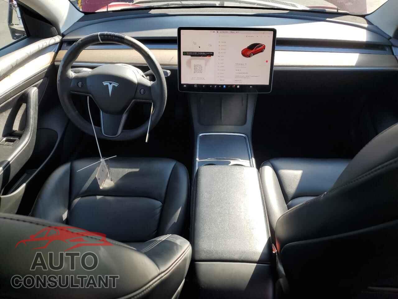 TESLA MODEL 3 2022 - 5YJ3E1EB7NF304899