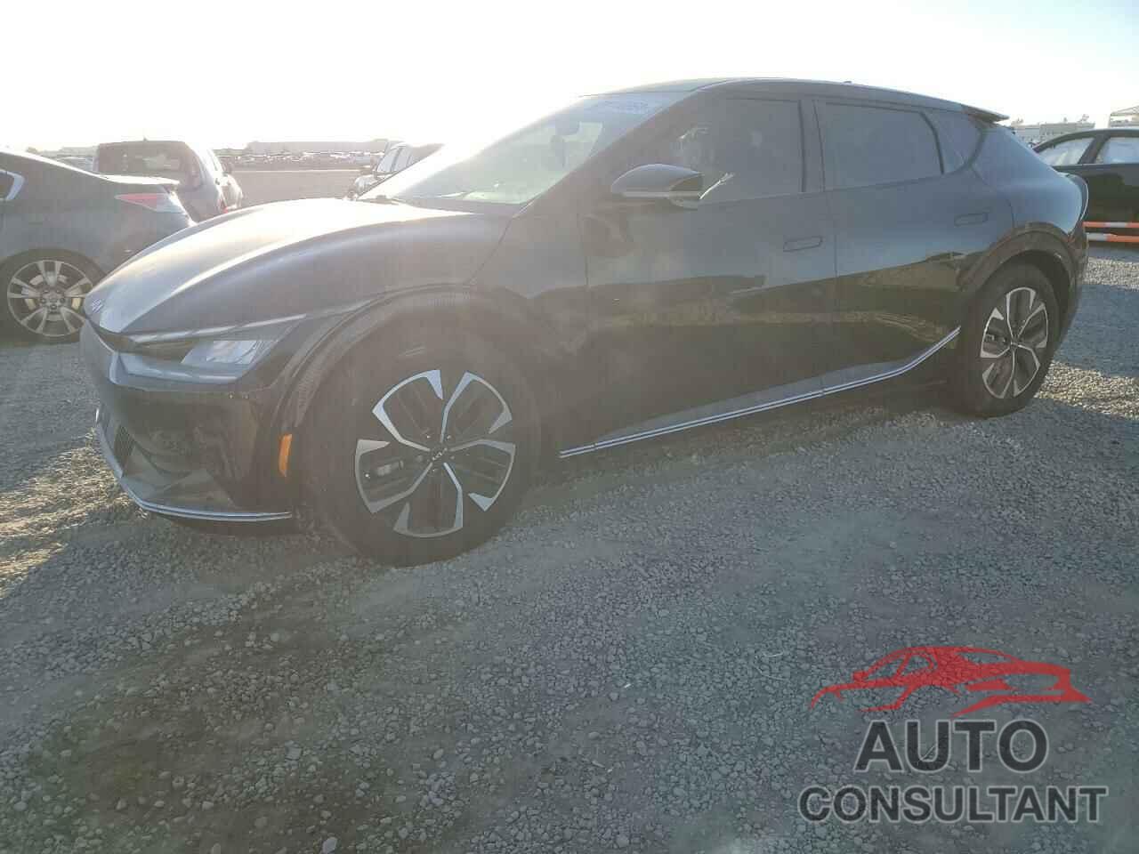 KIA EV6 LIGHT 2022 - KNDC34LA8N5060246