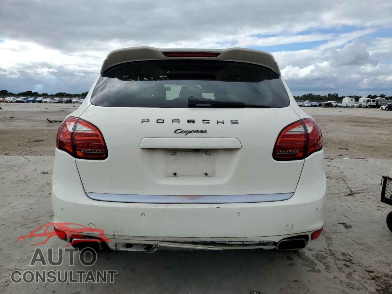 PORSCHE CAYENNE 2011 - WP1AA2A27BLA04771