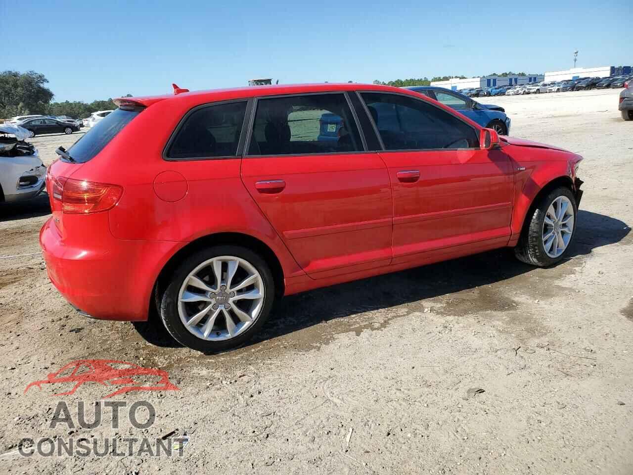 AUDI A3 2012 - WAUBJAFM9CA052406