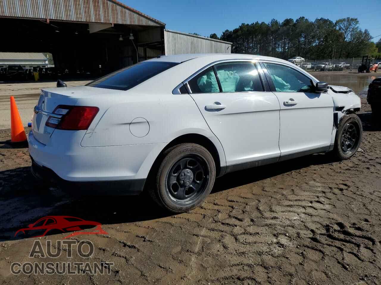 FORD TAURUS 2017 - 1FAHP2L87HG145704