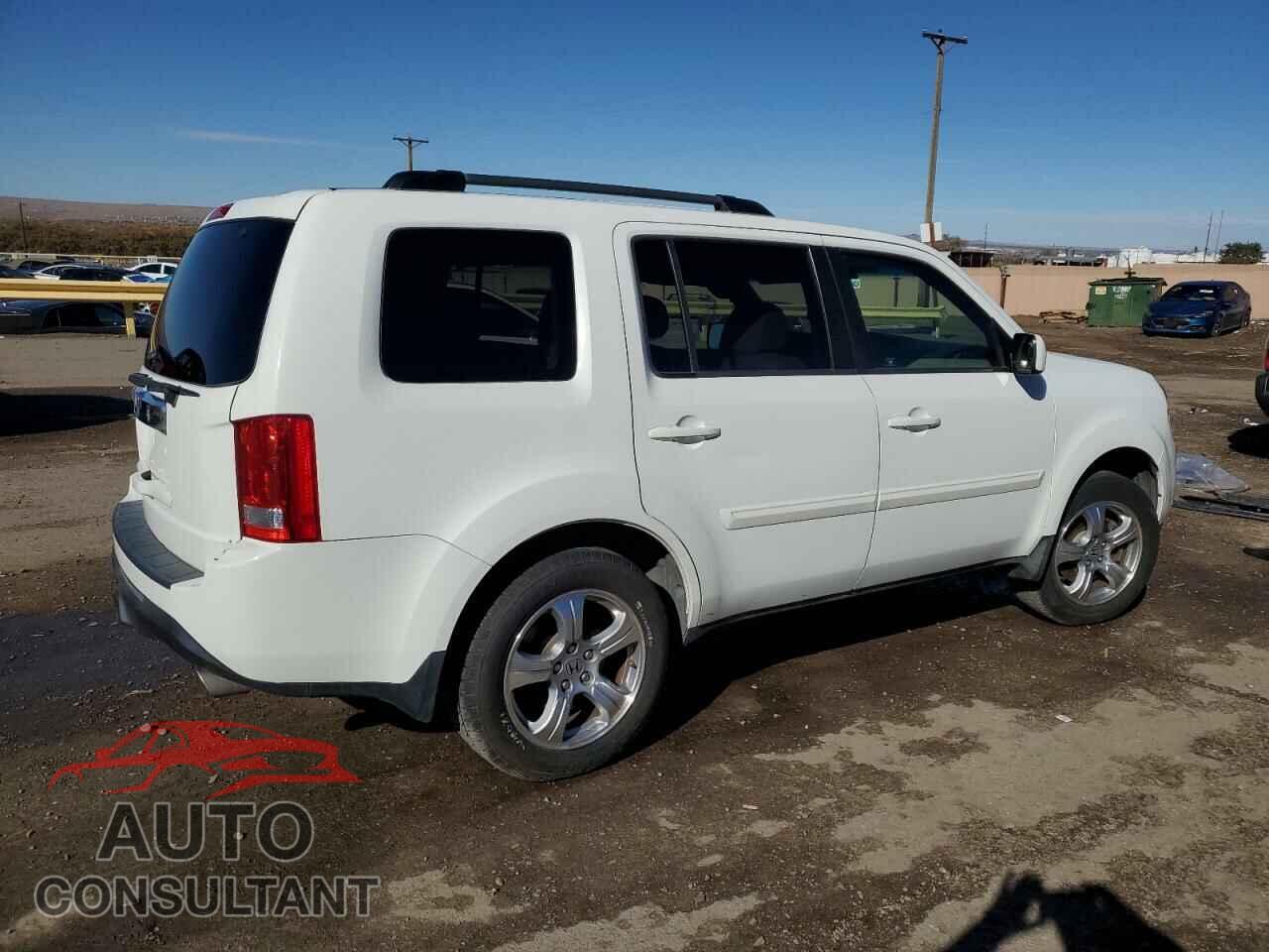 HONDA PILOT 2012 - 5FNYF3H50CB017020