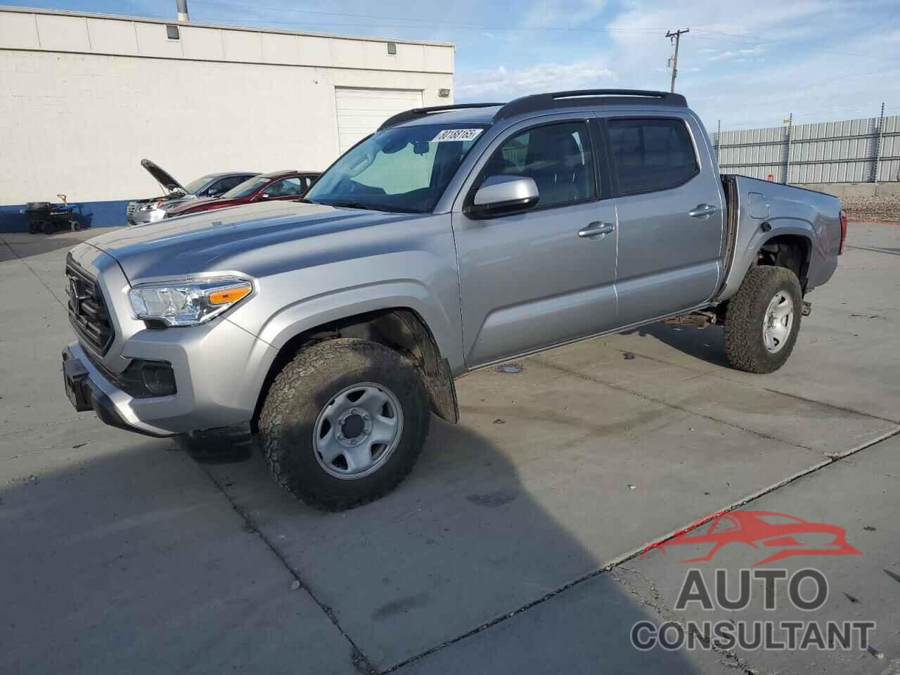 TOYOTA TACOMA 2019 - 3TMCZ5AN2KM220217