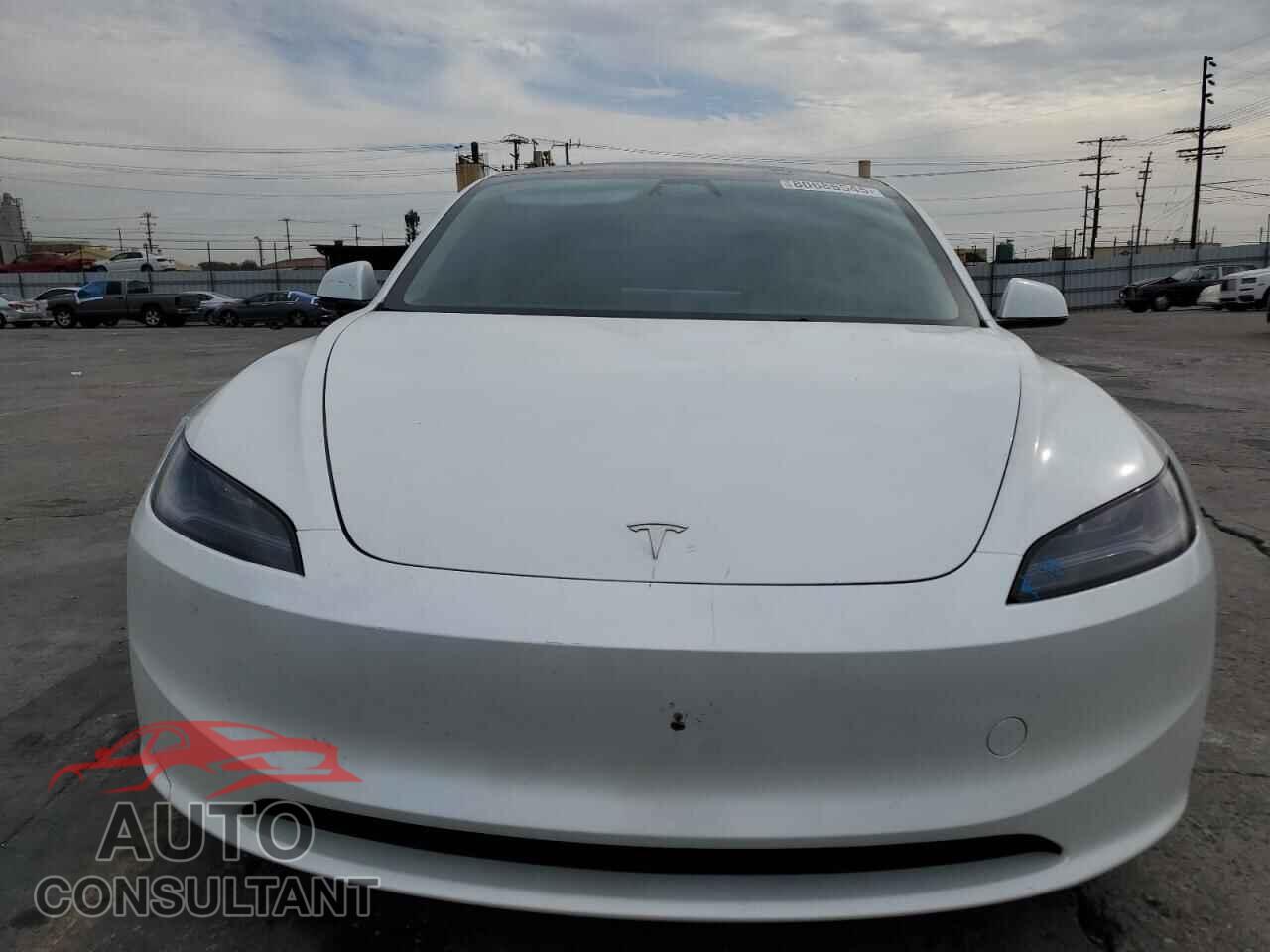 TESLA MODEL 3 2024 - 5YJ3E1EB9RF772610