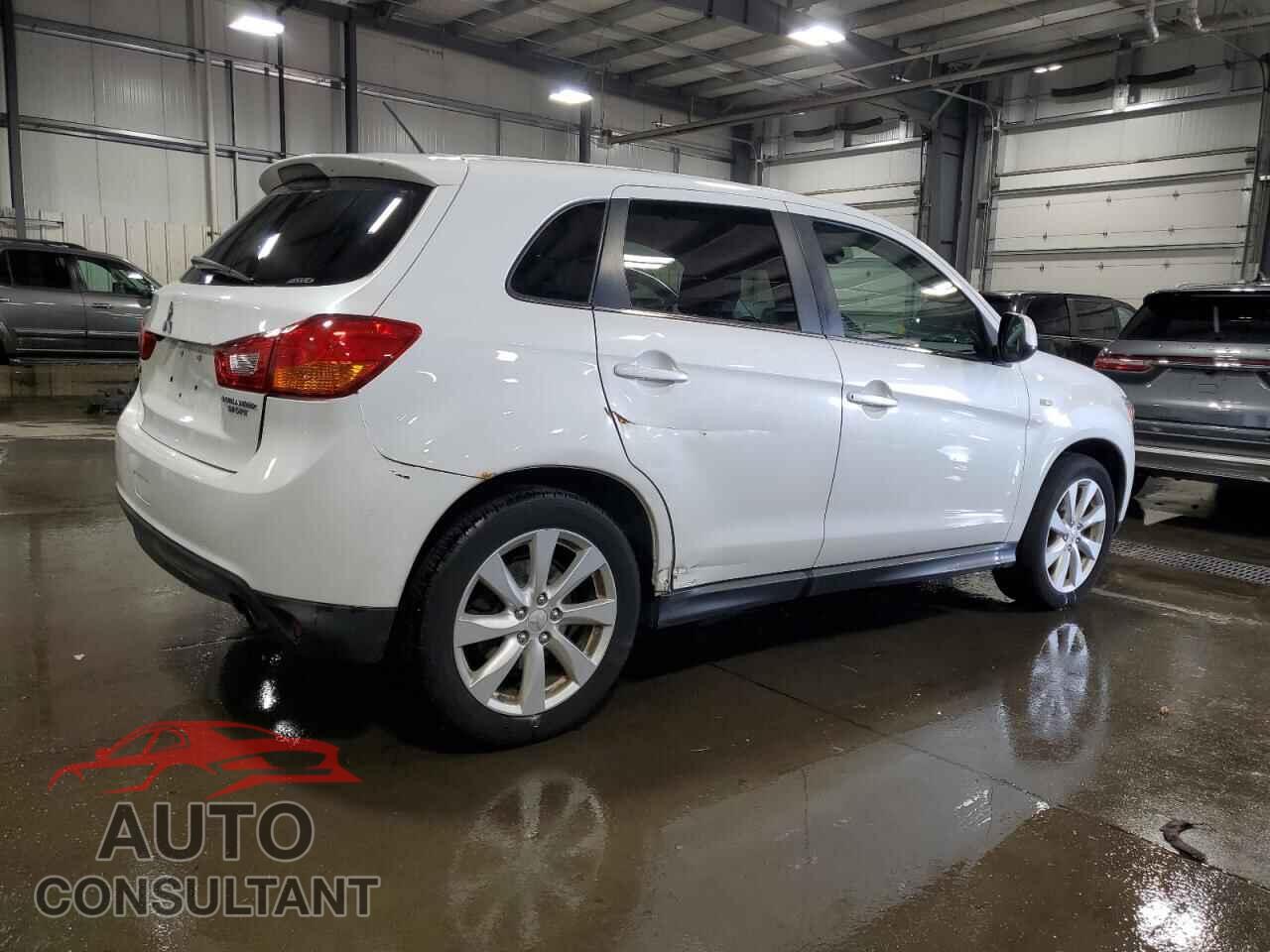MITSUBISHI OUTLANDER 2014 - 4A4AR4AU1EE023938