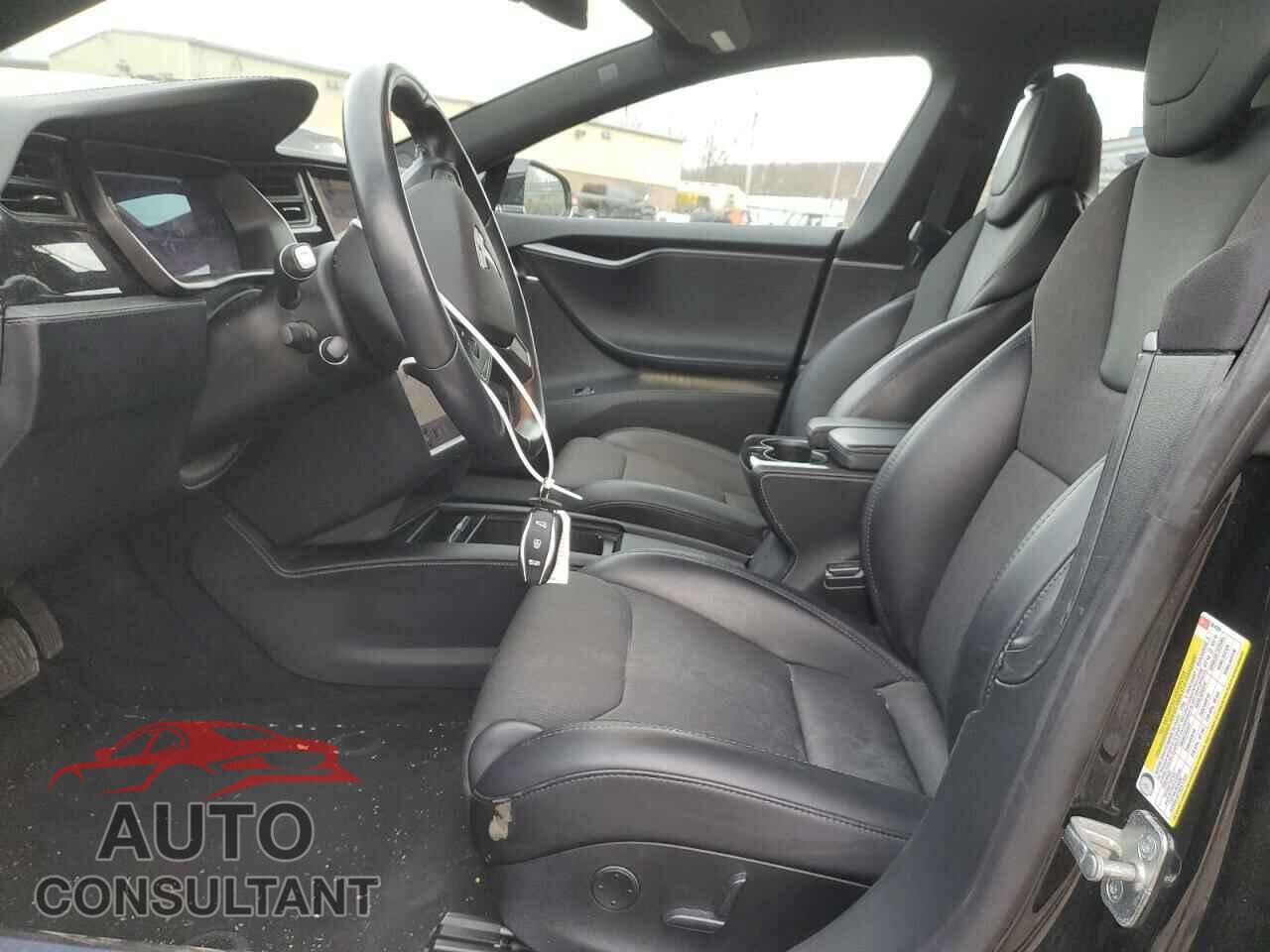 TESLA MODEL S 2018 - 5YJSA1E20JF261699
