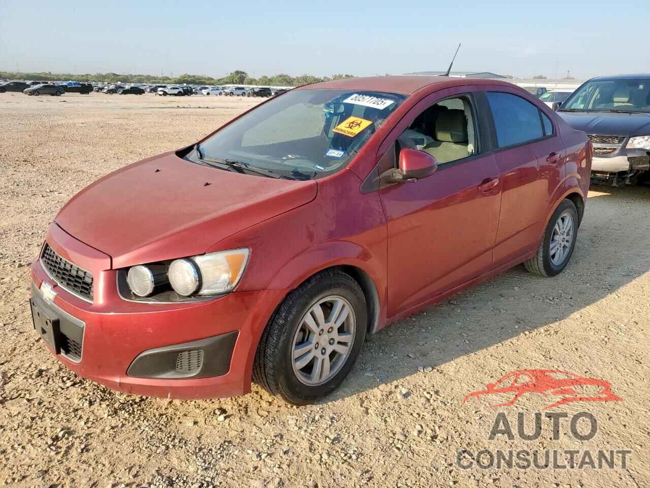 CHEVROLET SONIC 2012 - 1G1JA5SH8C4204195