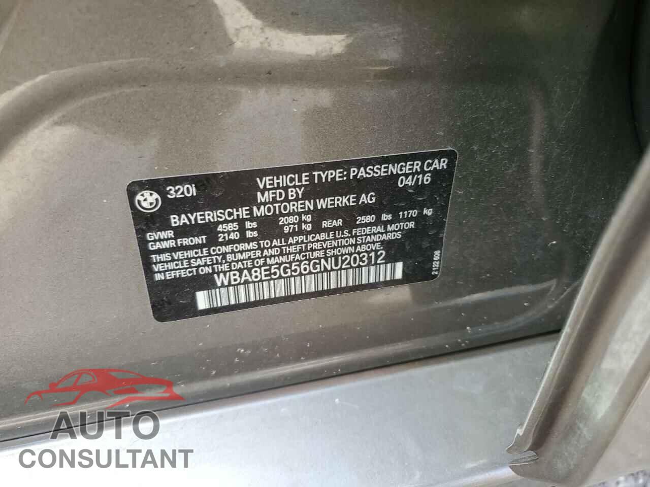 BMW 3 SERIES 2016 - WBA8E5G56GNU20312