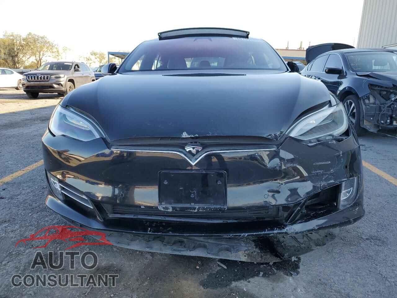 TESLA MODEL S 2017 - 5YJSA1E27HF195338