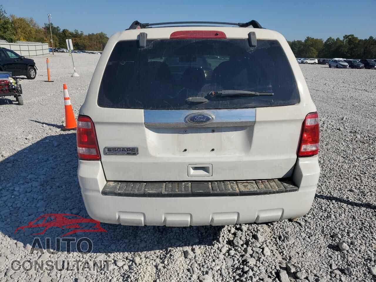 FORD ESCAPE 2011 - 1FMCU9E76BKB33442