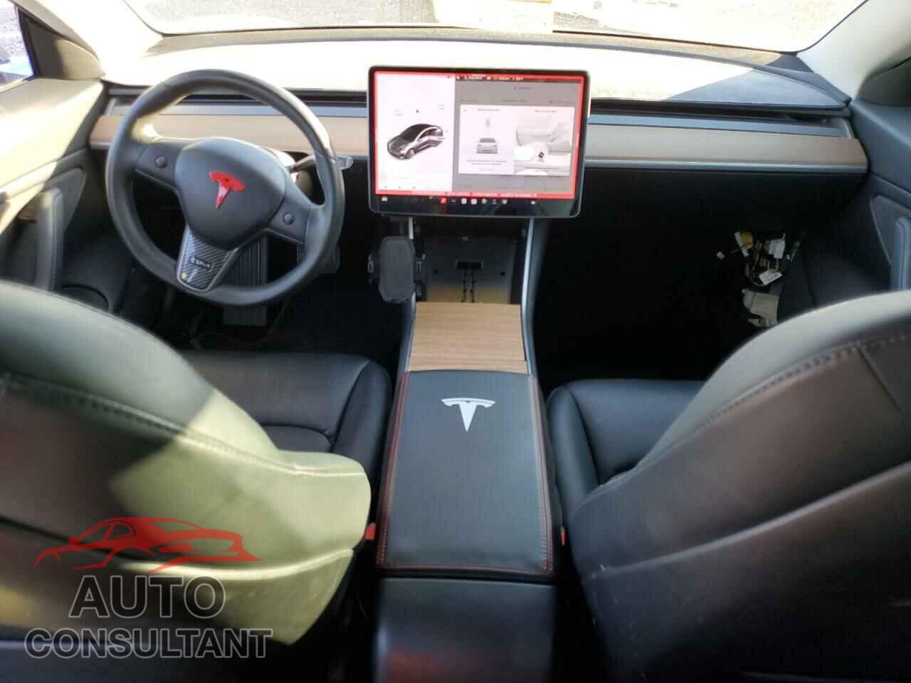 TESLA MODEL 3 2018 - 5YJ3E1EB9JF145295