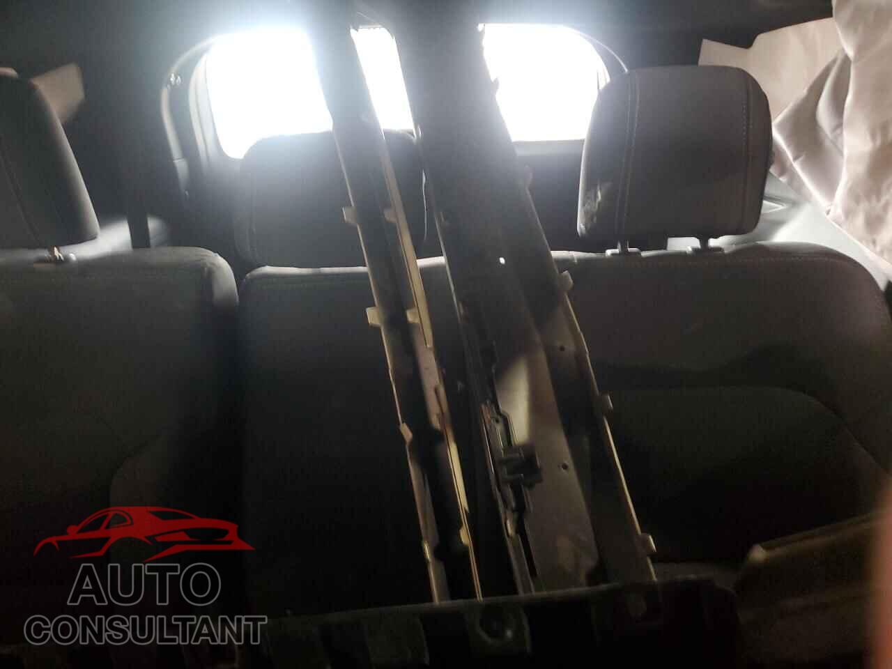 FORD EXPLORER 2017 - 1FM5K8D89HGD82543