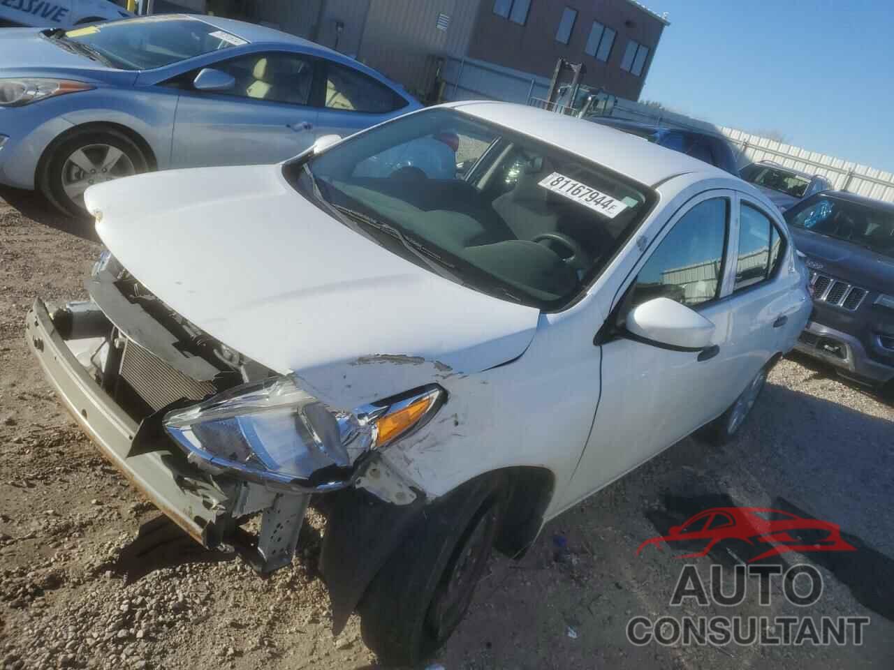 NISSAN VERSA 2017 - 3N1CN7AP5HL833765