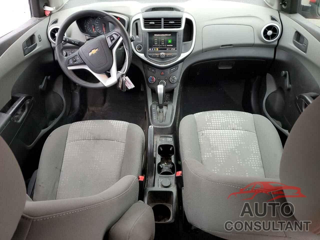 CHEVROLET SONIC 2020 - 1G1JG6SB5L4125874