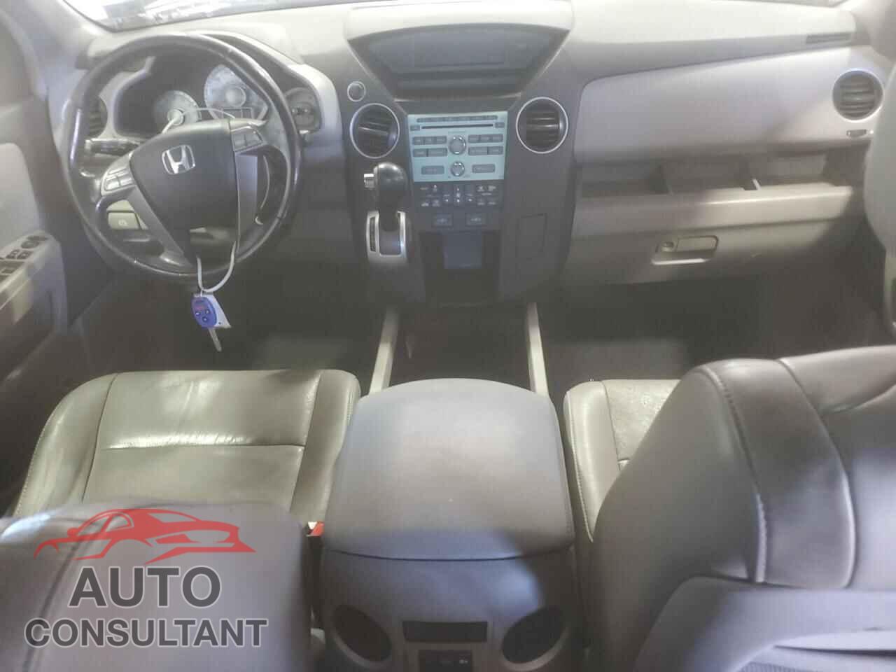 HONDA PILOT 2009 - 5FNYF38529B028528